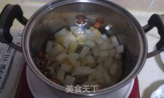 滋润秋日的山楂冰糖炖梨的做法步骤:3