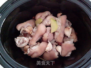 黑豆炖猪手 【秋季好滋补】的做法步骤:7