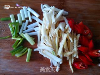手撕包菜的做法步骤:3