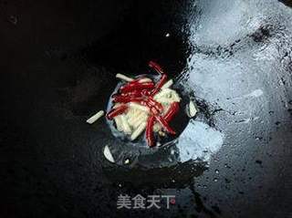 韭菜炒野笋的做法步骤:3