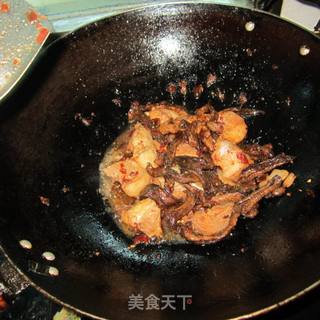 咸茄子烧肉的做法步骤：6