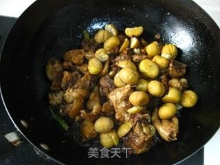 秋天不要错过的宴客菜-----栗子鸡的做法步骤：15