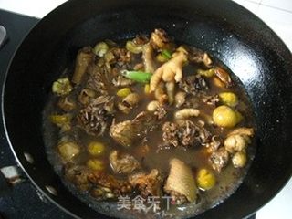 秋天不要错过的宴客菜-----栗子鸡的做法步骤:16