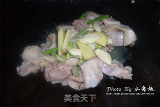 大盘鸡的做法步骤:3