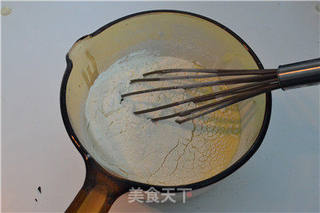 【芒果班戟】的做法步骤:3