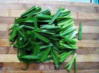 肉末韭菜炒粉条的做法步骤:3