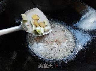 肉丁烧栗子的做法步骤:4