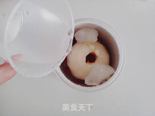 杏仁炖雪梨 - 秋冬季节的好伴侣的做法步骤:6