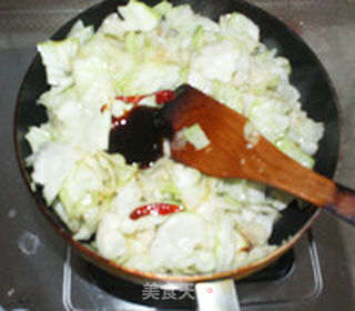 蚝油手撕卷心菜的做法步骤:10
