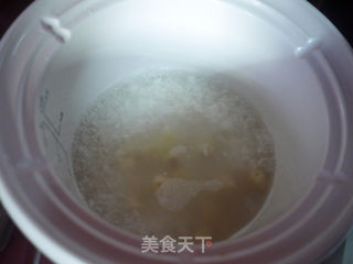 宝宝辅食:淮山莲子瘦肉粥的做法步骤:4