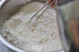 人人都能做好饼，24图详解【千层手撕饼】的做法步骤：1