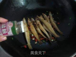 椒盐沙尖鱼的做法步骤:9