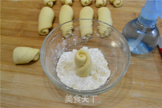 【蜂蜜脆底面包】的做法步骤:9