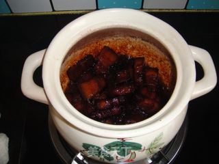 老菜新做---红酒红烧肉的做法步骤：14