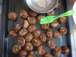 金黄色的秋天————蜂蜜烤板栗的做法步骤:5