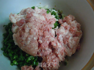 【柳叶煎饺】--香嫩可口的做法步骤:6