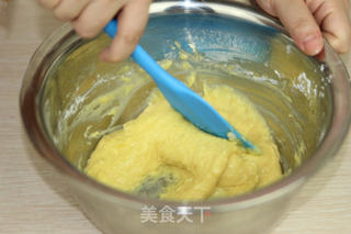 cake pops棒棒糖蛋糕,蛋糕界中的“迷你冠军”。的做法步骤:2