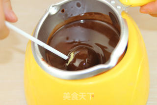 cake pops棒棒糖蛋糕,蛋糕界中的“迷你冠军”。的做法步骤:9