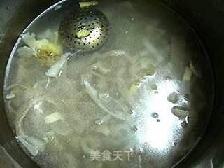 水晶肘子的做法步骤:4