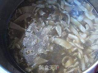 水晶肘子的做法步骤:7
