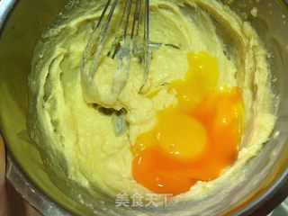 焦糖香蕉乳酪蛋糕的做法步骤:7