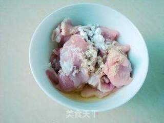 水煮肉片的做法步骤:2
