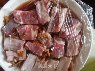 陈皮酱排骨的做法步骤:2