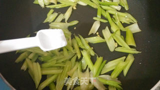 芹菜腰果的做法步骤:8