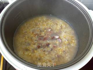 香芋火腿粗粮饭的做法步骤：4