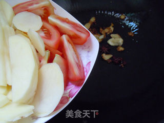 金花色的秋天-----土豆西红柿炖牛腩的做法步骤:6