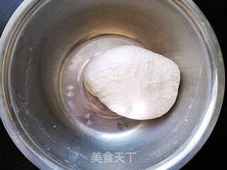 快速自制油条的做法步骤:3