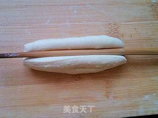 快速自制油条的做法步骤:6
