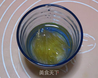 酸奶慕斯杯的做法步骤:2