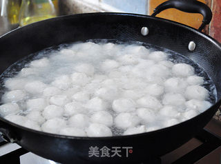 家乡手工鱼丸做法详解的做法步骤:11