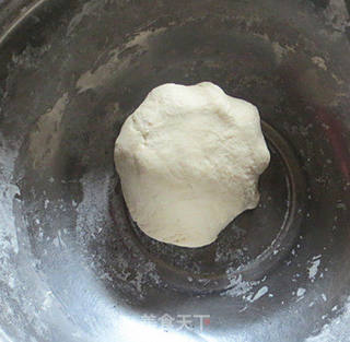 猪肉韭菜煎饺的做法步骤:4
