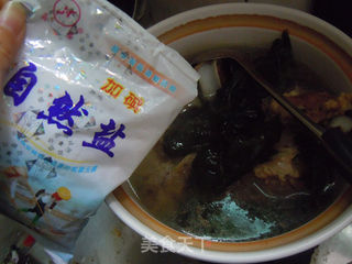 【海带结大骨汤】----秋季良品的做法步骤:8