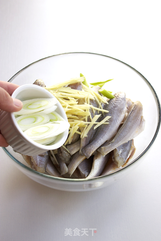 【香酥小黄鱼】24张图详解新手零失败的秘密的做法步骤:13