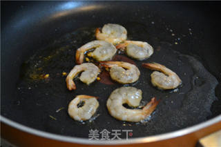 【法式面包配苹果黑椒鲜虾】的做法步骤:9