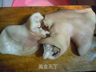 【卤猪头肉】--卤味自己家的香的做法步骤:4