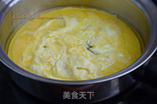 虾仁鸡蛋捞面的做法步骤:4