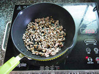 【手卷蛋包饭】--- 周末和孩子一起体验厨房生活的做法步骤:3