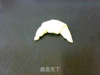 核桃牛角包的做法步骤:9