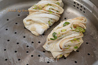 肉桂花卷的做法步骤:10