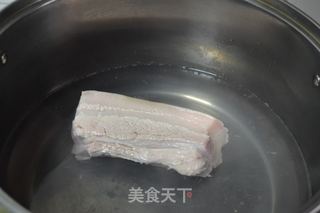 回锅肉的做法步骤：2