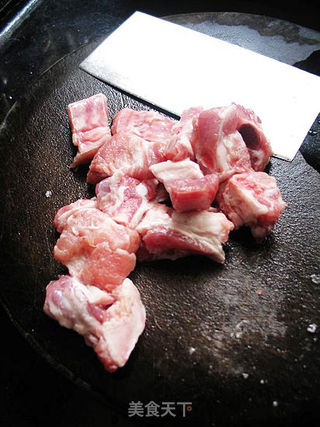 比煲仔饭还要好吃的懒人排骨饭的做法步骤:4