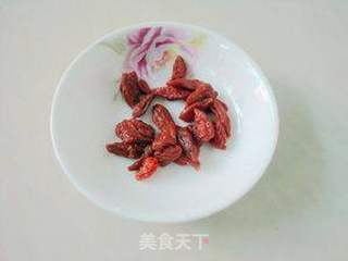 香蕉百合银耳汤的做法步骤:5