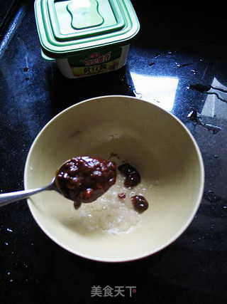 酱香五花肉----简单易做的电饭煲煎肉的做法步骤:7