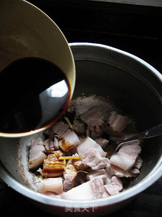 酱香五花肉----简单易做的电饭煲煎肉的做法步骤:10