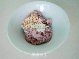 玉米饺子的做法步骤:4