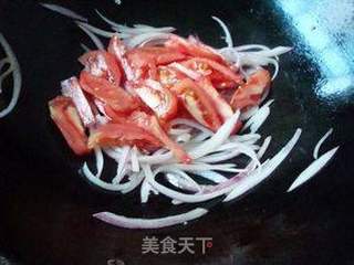 洋葱炒西红柿的做法步骤:4
